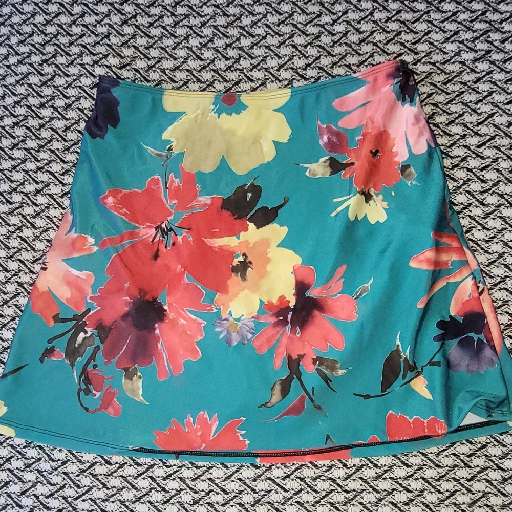 Kortni Jeane Highwaisted Skirt